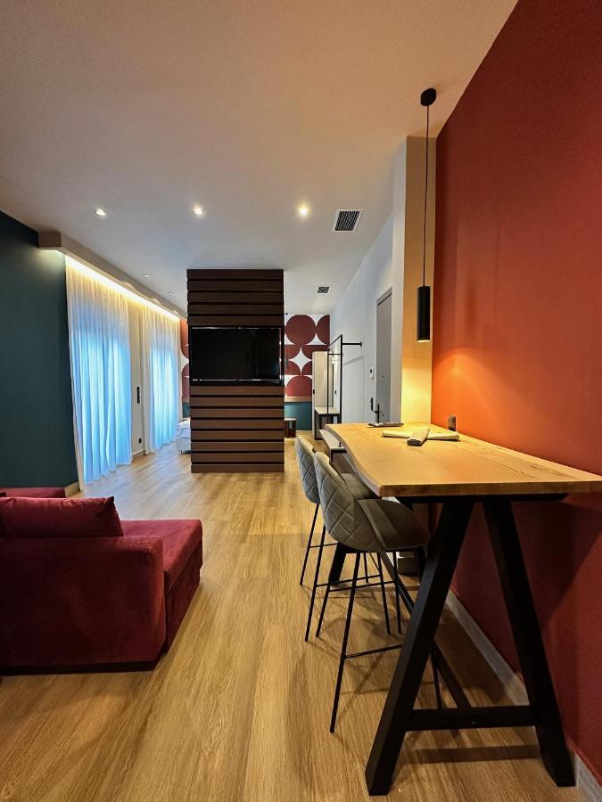K2 Suites Каламата Екстер'єр фото